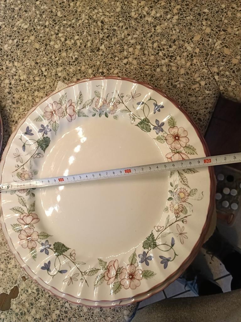 Taart serveer bord 'Spring Fields' van Wood and Sons, Huis en Inrichting, Keuken | Servies, Bord(en), Overige stijlen, Ophalen of Verzenden