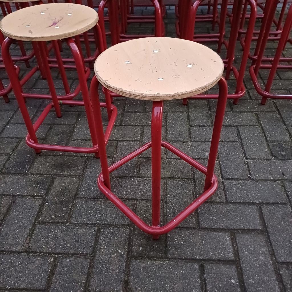 22 x vintage krukken school atelier werkplaats krukken, Ophalen, Gebruikt, Hout