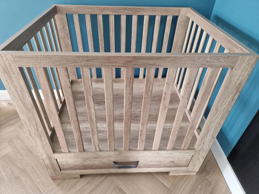 Kidsmill Brent box met lade, Ophalen, Zo goed als nieuw, Vierkant, In hoogte verstelbaar