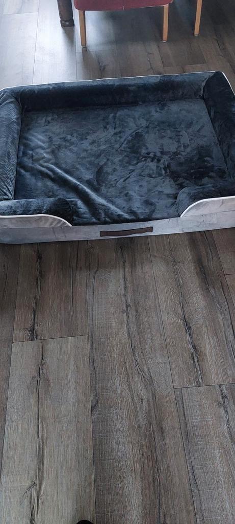 Groot hondenbed, Dieren en Toebehoren, Hondenmanden, Nieuw, Ophalen