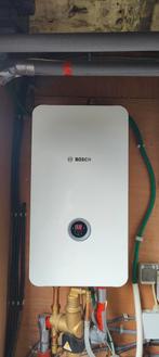 Elektrische Bosch cv ketel te koop, Ophalen, 30 tot 80 cm, Gebruikt, Cv-ketel of Combi-ketel