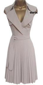 jurk Karen Millen maat 10/38 oksel tot oksel 47 cm, Maat 38/40 (M), Karen Millen, Beige, Ophalen of Verzenden
