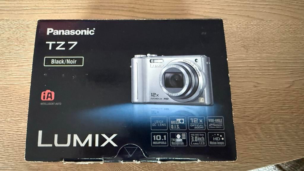 Panasonic Lumix TZ 7 Compact Camera met Oplader en Batterij, Compact, 10 Megapixel, Ophalen of Verzenden, Zo goed als nieuw