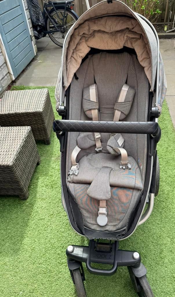 Joolz Geo2 kinderwagen Studio Graphite met veel accessoires, Gebruikt, Combiwagen, Met reiswieg, Ophalen