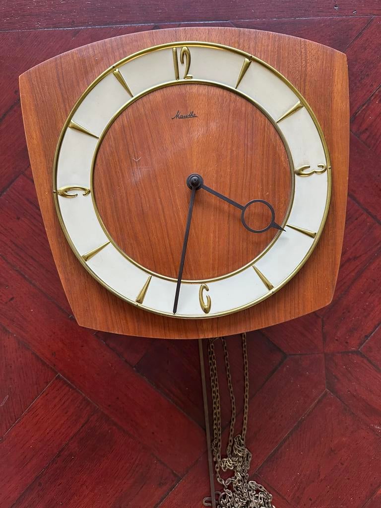 Vintage houten Mauthe wandklok met gewichten uit jaren 60, Huis en Inrichting, Woonaccessoires | Klokken, Ophalen of Verzenden