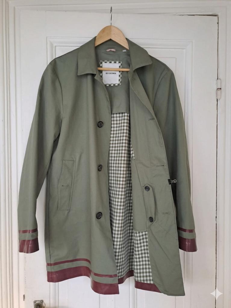 Ben Sherman, water repellant light coat, size M, Kleding | Heren, Maat 48/50 (M), Ophalen of Verzenden, Zo goed als nieuw, Ben Sherman