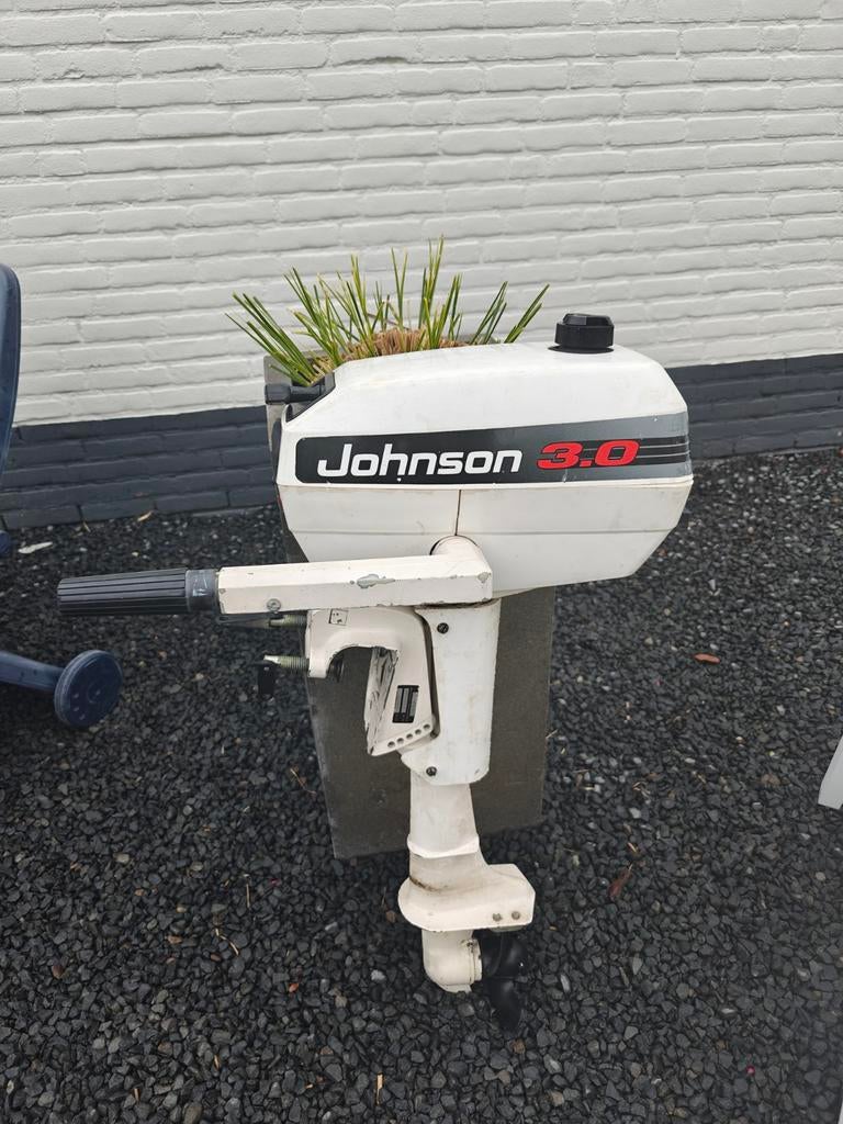 Johnson 3.0 pk 2 takt 2 cilinders, Ophalen, Zo goed als nieuw, Motor en Techniek, Zeilboot of Motorboot