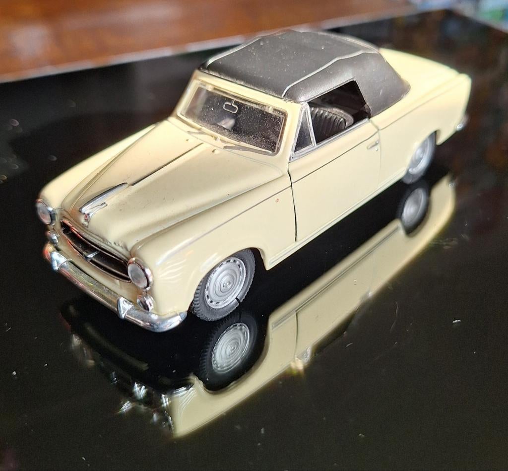 Welly - Peugeot 403, Ophalen of Verzenden, Auto