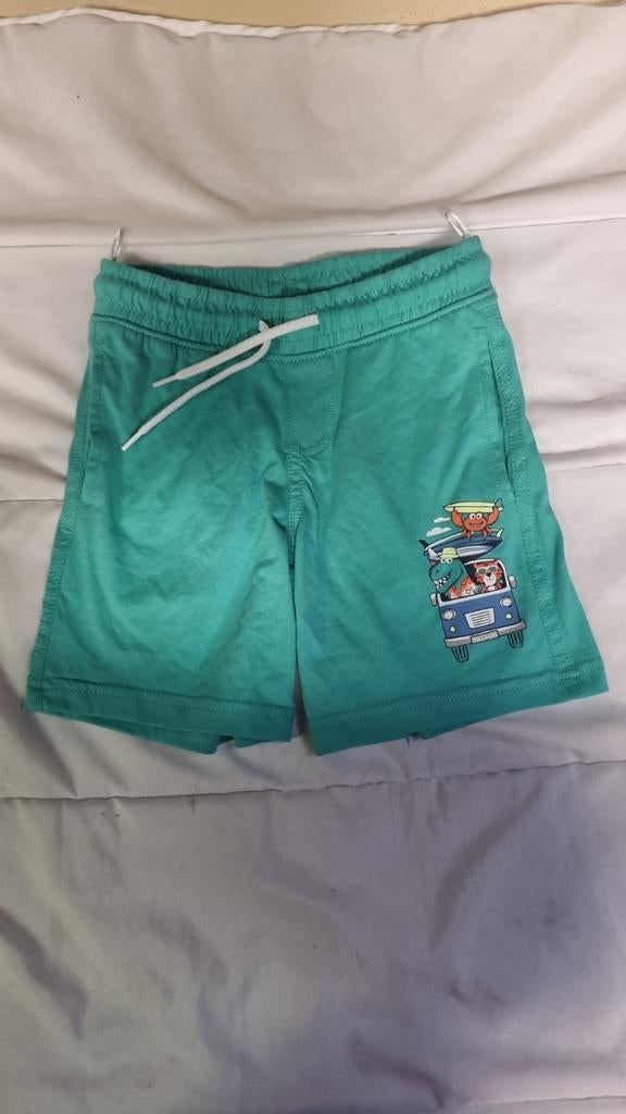 Groene korte zomerbroek C&A maat 104, Kinderen en Baby's, Kinderkleding | Maat 104, Broek, C&A, Ophalen of Verzenden, Zo goed als nieuw
