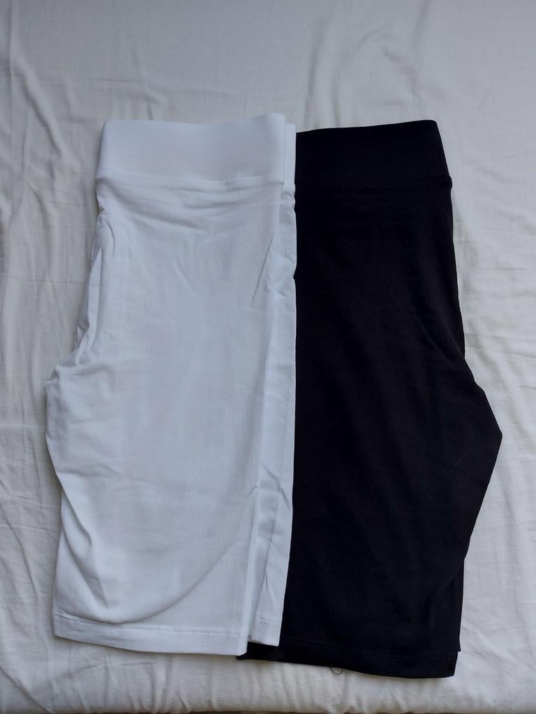 Korte leggings/ fietsbroekjes, Kleding | Dames, Ophalen of Verzenden, Nieuw, Overige kleuren, Legging