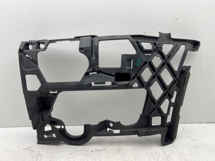 Bumpersteun links-voor van een Volkswagen Golf, Auto-onderdelen, Gebruikt, -, Volkswagen, -