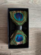 Pauwenveer Strikken en haarstuk - Uniek en Stijlvol, Ophalen of Verzenden, Zo goed als nieuw