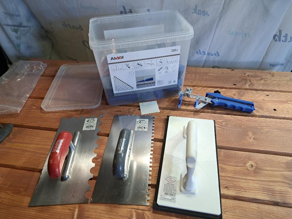 Tegelzetgereedschap en toebehoren, Ophalen, Gebruikt