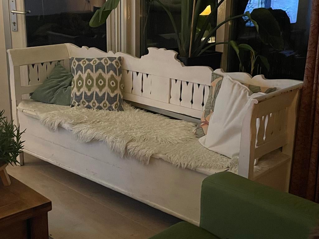 2 meter lange witte Scandinavische klepbank., Antiek en Kunst, Ophalen