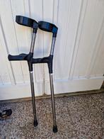 Ergonomische elleboogkrukken in nieuwstaat, Ophalen, In hoogte verstelbaar, Zo goed als nieuw