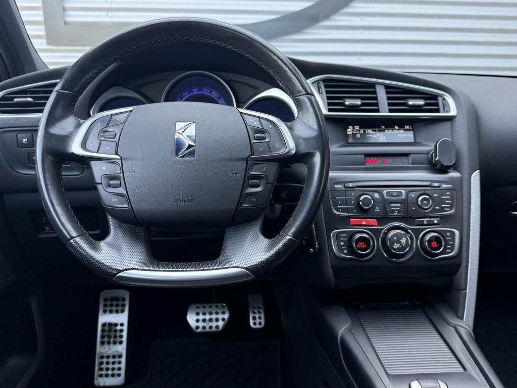 Citroen DS4 1.6 THP So Chic 1e Eigenaar|Trekhaak|Clima|Cruis, Auto's, Citroën, Euro 5, 15 km/l, Gebruikt, 1650 kg