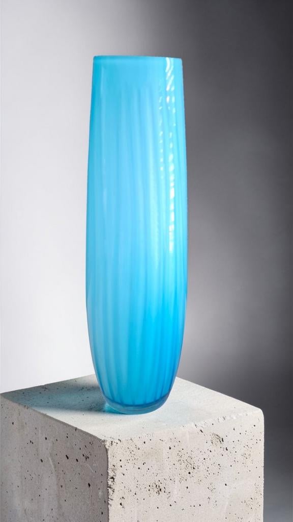 ​Retro Italiaanse Glas Vaas - Turquoise Cased Glass - 30cm, Antiek en Kunst, Verzenden