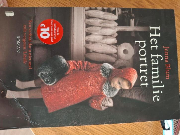 Het familieportret - Jenna Blum (Roman), Boeken, Romans, Gelezen, Amerika, Ophalen of Verzenden