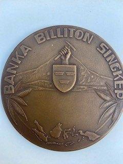 Bronzen penning, Billiton Maatschappij, 1947, Postzegels en Munten, Penningen en Medailles, Brons, Buitenland, Ophalen