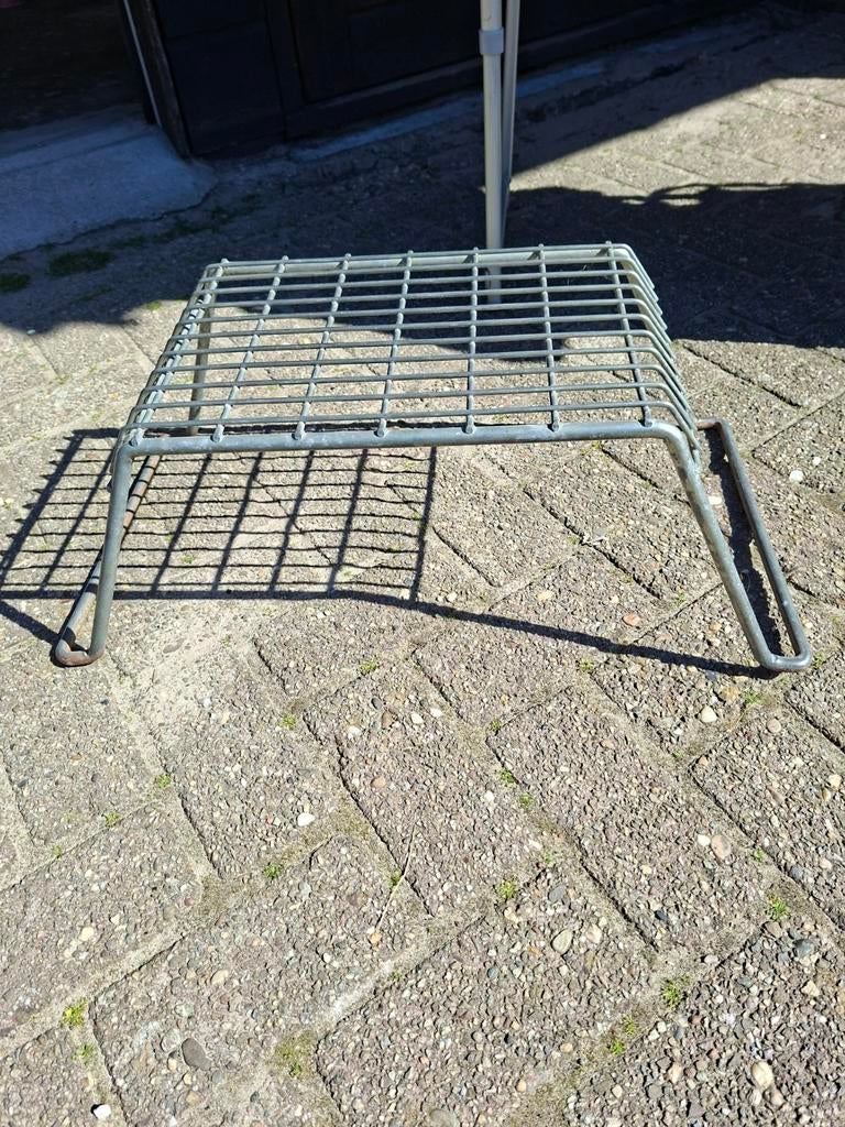 Opstapje caravan ijzer, Ophalen