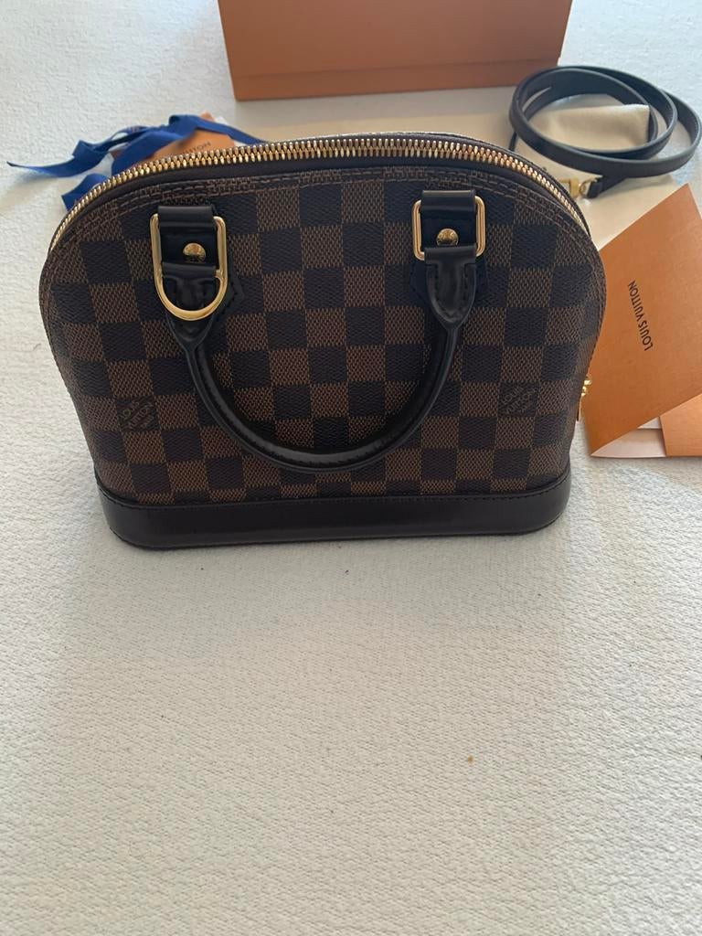 Louis vuitton alma bb, Ophalen, Zo goed als nieuw, Bruin, Handtas