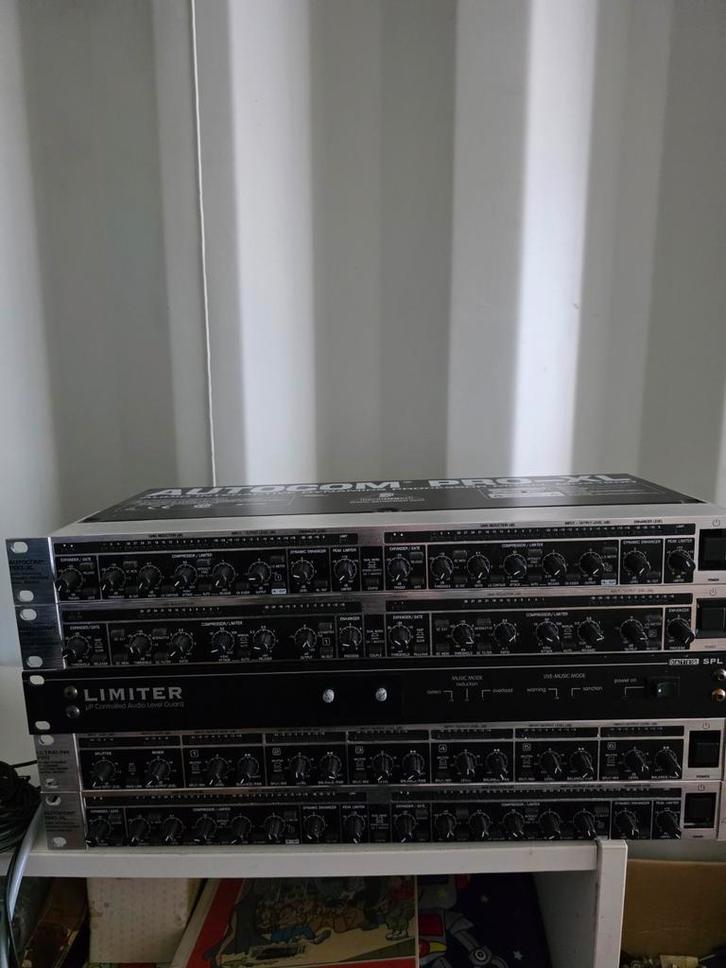 Mengpanelen Behringer Autocom Pro en Ultralink Pro, Muziek en Instrumenten, Mengpanelen, Ophalen of Verzenden