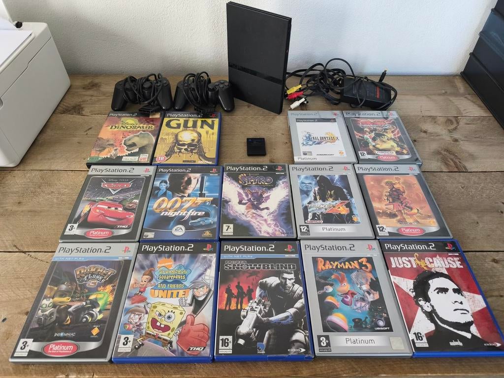Compleet ps2 slim incl 14 games., Spelcomputers en Games, Zwart, Met games, Met 2 controllers, Ophalen of Verzenden