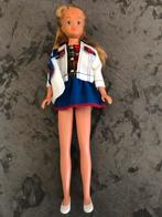 Vintage skipper 1967 in barbie denim schotse ruit outfit, Ophalen of Verzenden, Zo goed als nieuw, Fashion Doll