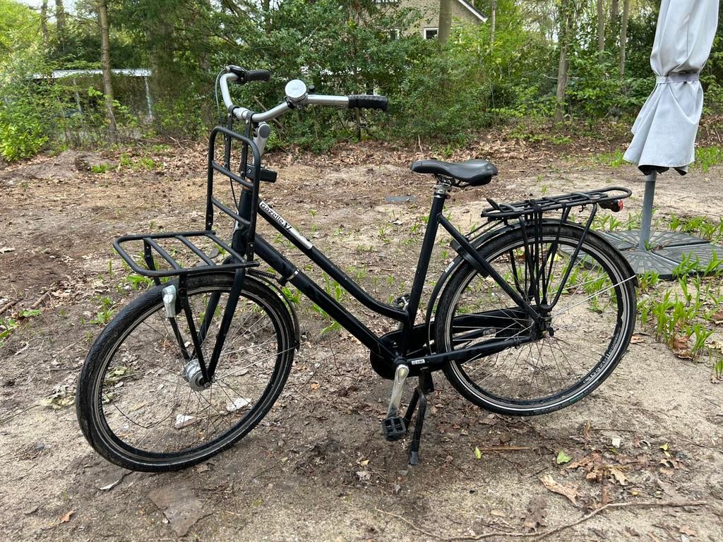 Zwarte omafiets Gazelle, Ophalen, Terugtraprem, Gebruikt, Versnellingen