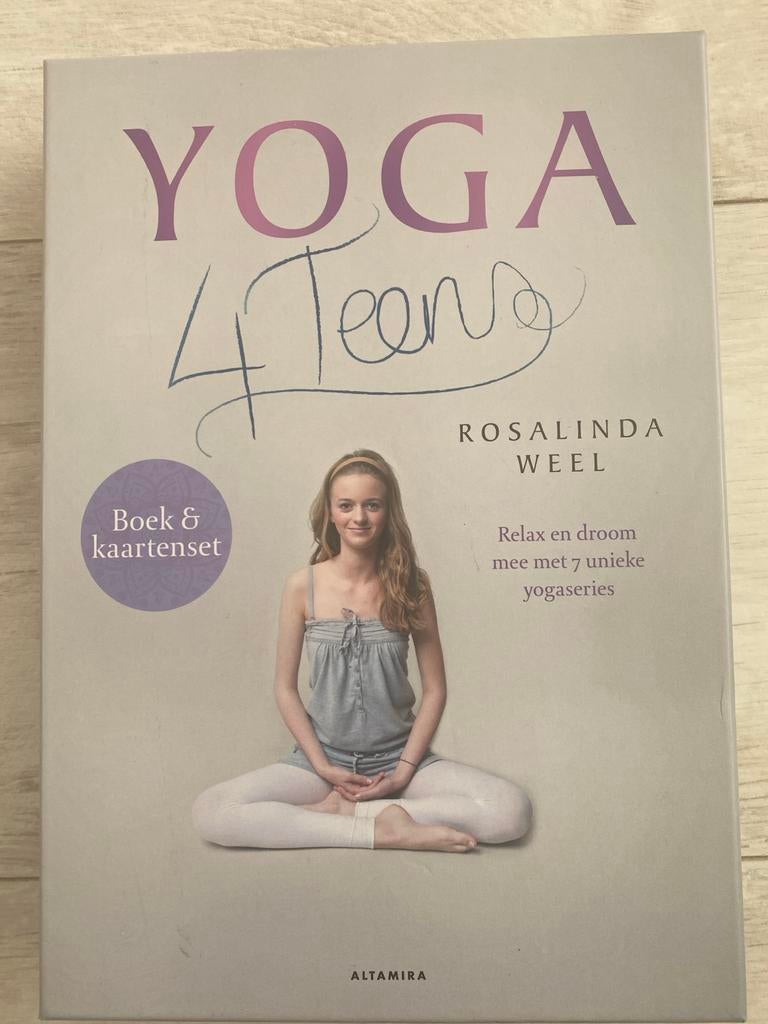 Yoga 4 Teens: Boek & kaartenset van Rosalinda Weel, Ophalen of Verzenden, Zo goed als nieuw, Gezondheid en Conditie