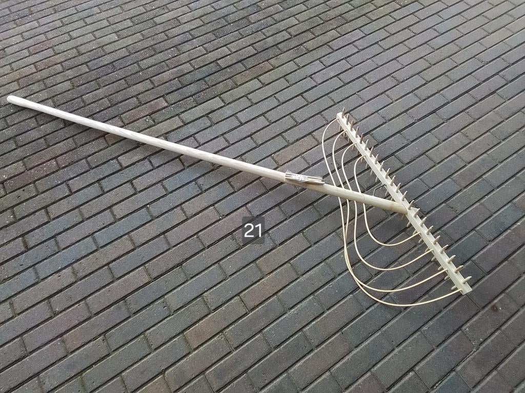 Nieuwe houten hooihark - Traditioneel en duurzaam, Ophalen, Nieuw, Hark