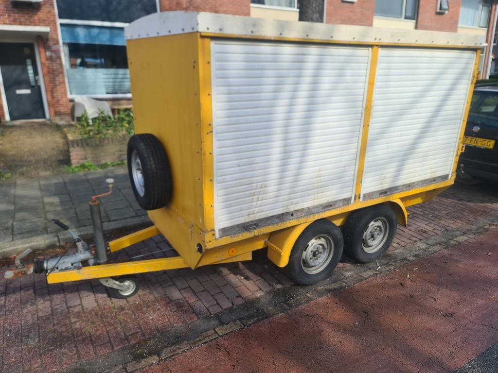Gesloten aanhanger 2000kg op eigen kenteken, Auto diversen, Aanhangers en Bagagewagens, Ophalen of Verzenden
