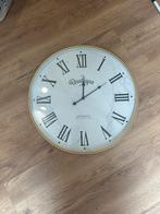 Gouden Wandklok 59,5 cm met Romeinse Cijfers, Ophalen of Verzenden, Nieuw, Analoog, Wandklok