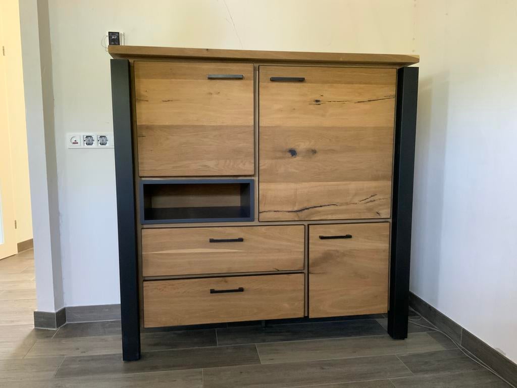 High board kast Lucania eiken, Huis en Inrichting, Complete inboedels, Ophalen