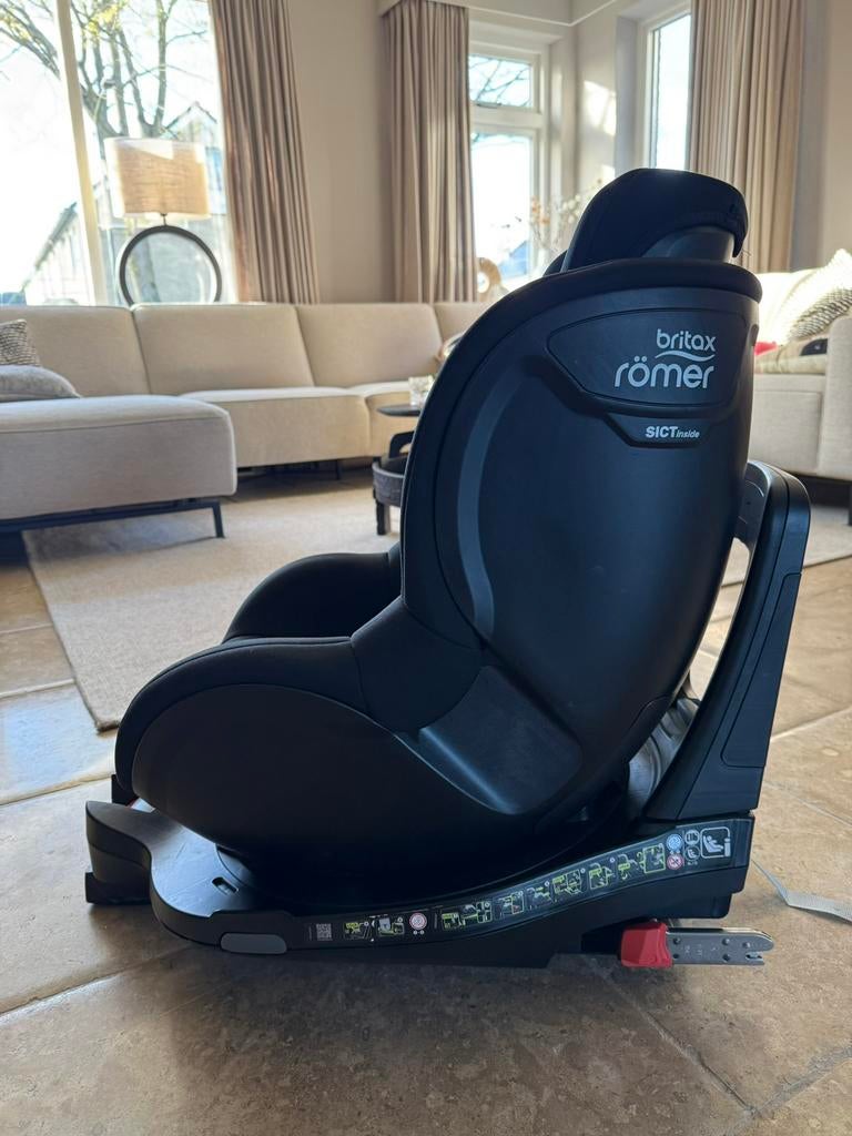 Britax Römer DUALFIX i-SIZE autostoel – 360 draaibaar, Kinderen en Baby's, Autostoeltjes, Ophalen, Zo goed als nieuw
