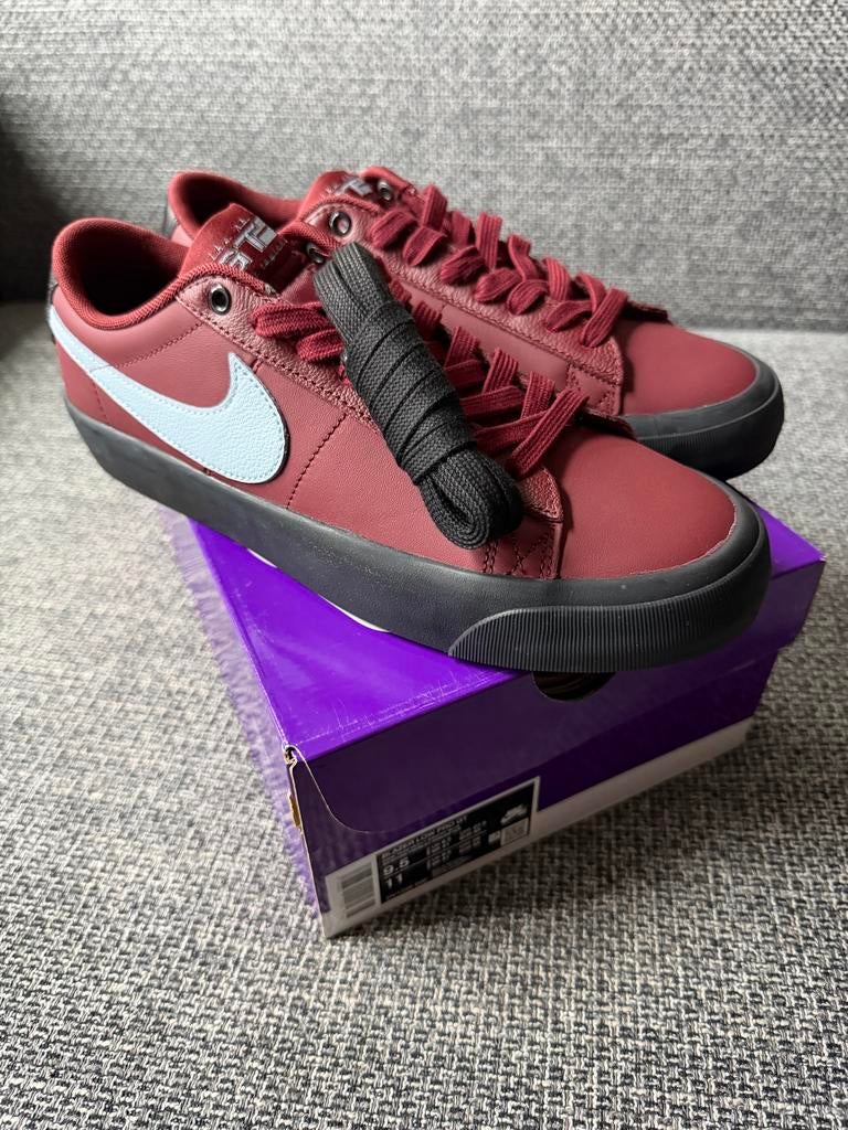 Nike Blazer Low Pro GT - Maat 43 - Nieuw in doos, Overige kleuren, Nieuw, Ophalen of Verzenden, Sneakers of Gympen