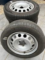 Zomerbanden op stalen velgen 205-60-R16, Auto diversen, Auto-accessoires, Ophalen, Gebruikt