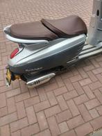 peugeot django motor  125cc, Fietsen en Brommers, Scooters | Peugeot, Ophalen, Overige modellen, 125 cc, Zo goed als nieuw