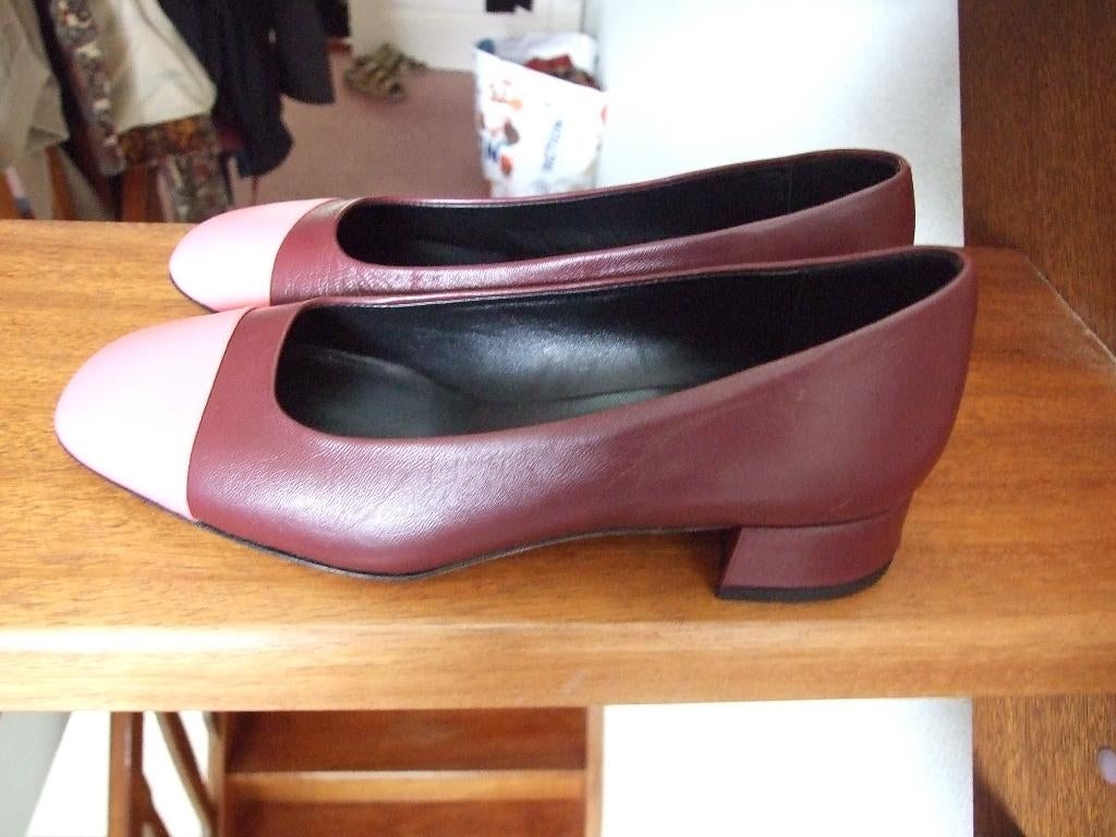 Odare nieuw bordeaux/roze leren schoentjes maat 38, Schoenen met lage hakken, Overige kleuren, Nieuw, Ophalen of Verzenden