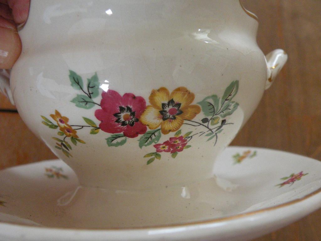 Sauskom van Boch, Belgium.  Wsch. uit 1963., Huis en Inrichting, Keuken | Servies, Ophalen of Verzenden, Zo goed als nieuw, Kom(men)