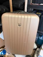 Kapotte koffer van merk Liv, Gebruikt, Hard kunststof, 70 cm of meer, Wieltjes