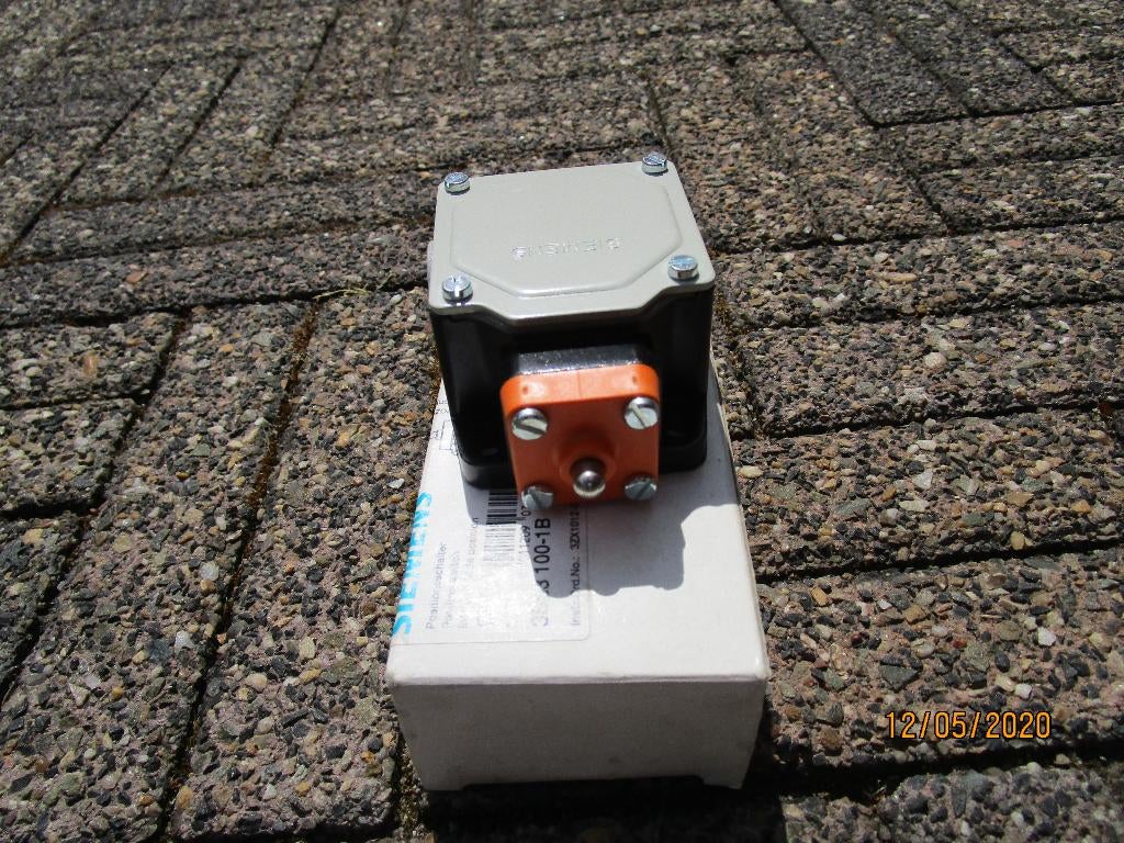 Schakelaar, Ophalen of Verzenden, Nieuw