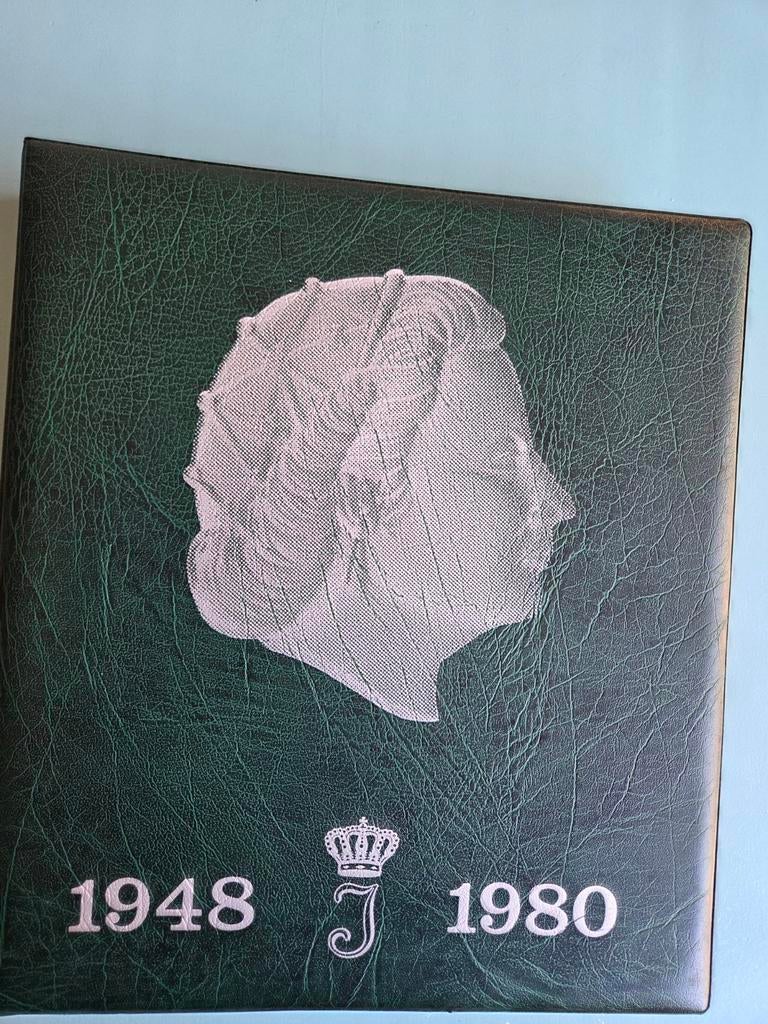 Juliana munten album, Postzegels en Munten, Munten en Bankbiljetten | Toebehoren, Ophalen of Verzenden, Verzamelmap