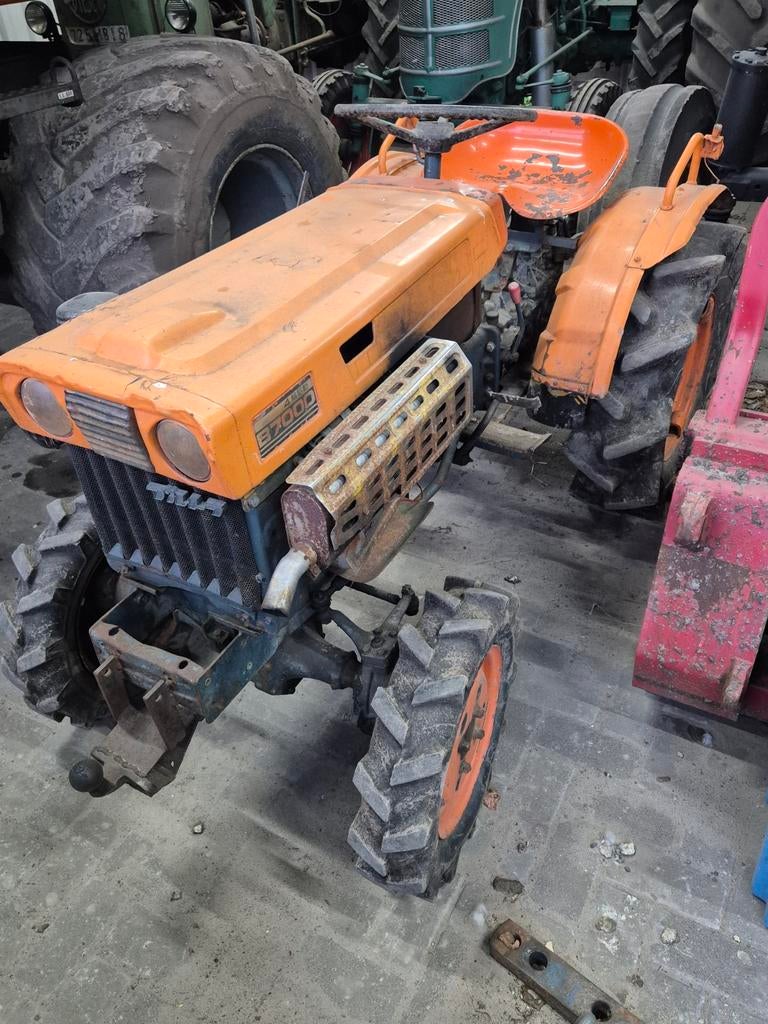Kubota B7000, Zakelijke goederen, Agrarisch | Tractoren, Gebruikt, Tot 2500, Tot 80 Pk, Ophalen