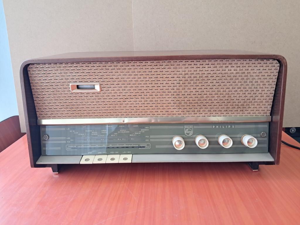 Oude Philips radio jaren 50/60, Audio, Tv en Foto, Radio's, Ophalen of Verzenden, Gebruikt, Radio