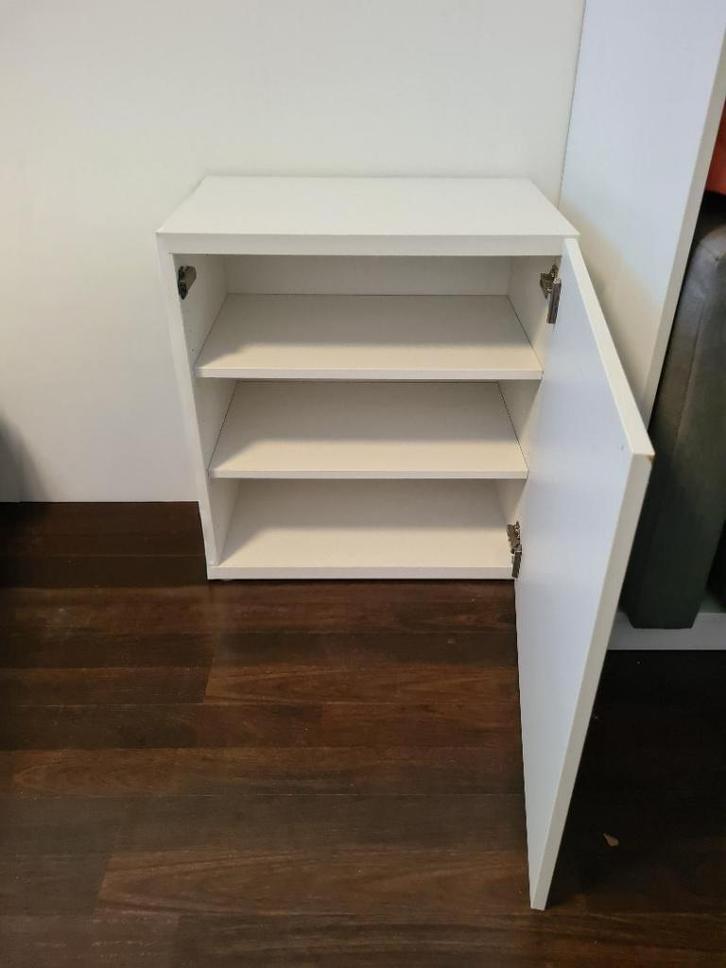 IKEA BESTÅ kast wit met deur en 2 planken 60x40x64, Huis en Inrichting, Kasten | Televisiemeubels, Zo goed als nieuw, Minder dan 100 cm