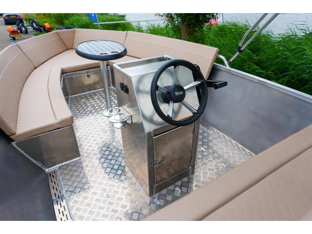 OP VOORRAAD: Qwest R485 - Zelflozend Aluminium V-bodem, Watersport en Boten, Vis- en Consoleboten, Niet ingevuld, Tot 10 pk, Niet ingevuld