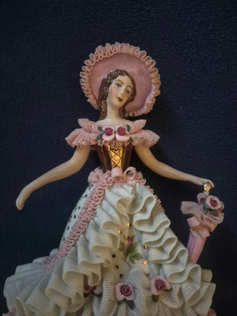 Dresden porselein, Ophalen