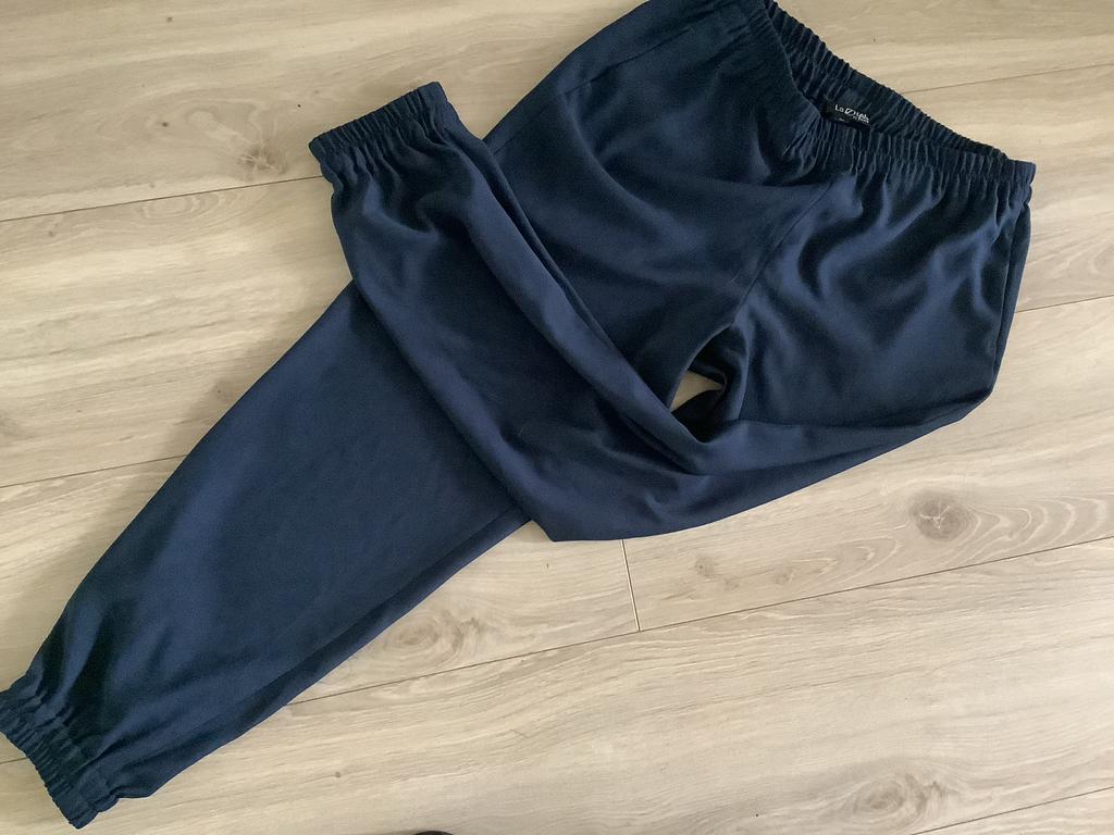 LaDress crepe broek xl blauw, Kleding | Dames, Broeken en Pantalons, Blauw, Maat 46/48 (XL) of groter, Ophalen of Verzenden, Zo goed als nieuw