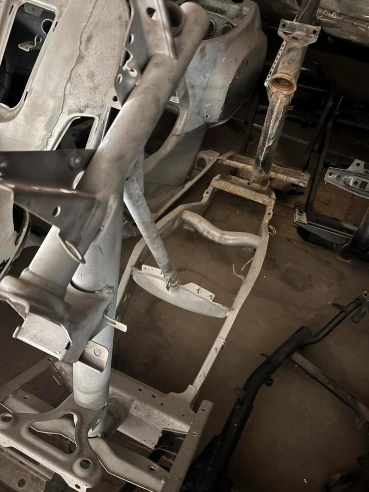 Runner frame zonder nummers, Fietsen en Brommers, Brommeronderdelen | Scooters, Ophalen